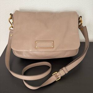 Marc Jacobs Pebbled Leather Crossbody Bag Taupe